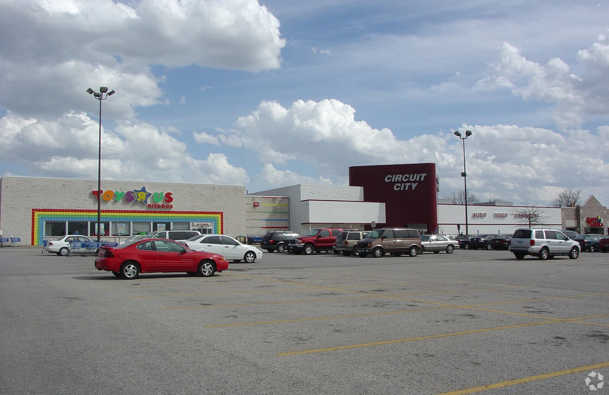 Columbia Plaza Shopping Center Malls and Retail Wiki Fandom